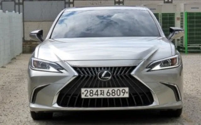 ES300h 7세대 럭셔리 플러스 렉서스 2022년 12월 102,291km